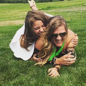 Meet your Posher, Cassandra